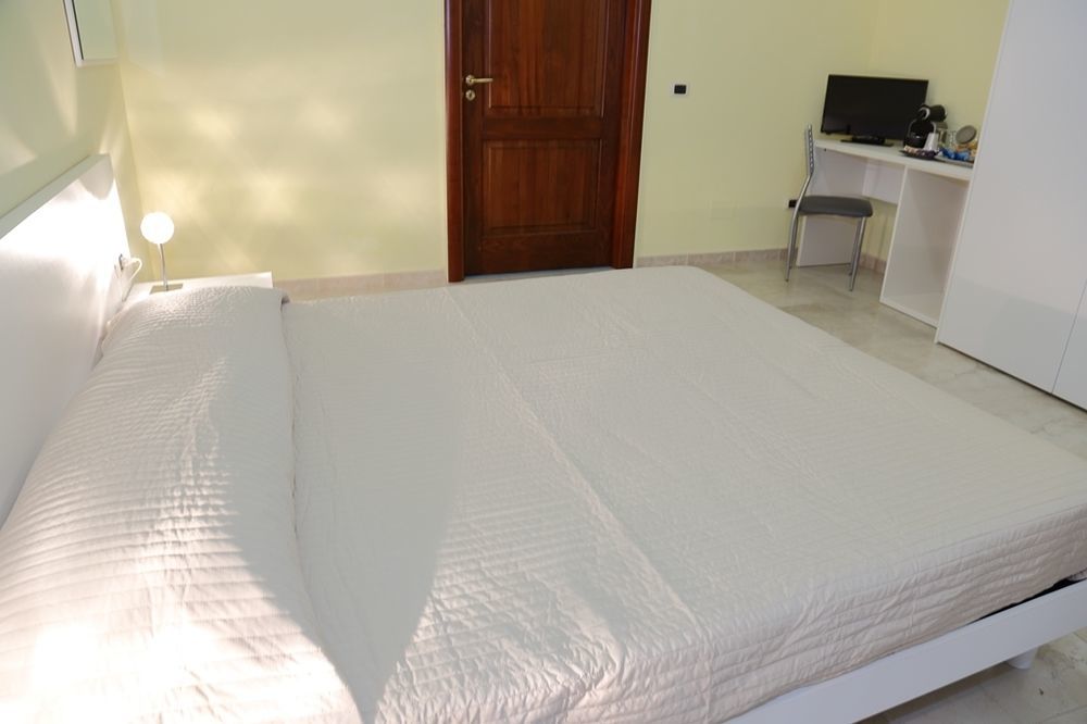 Four Rooms Agrigento Buitenkant foto