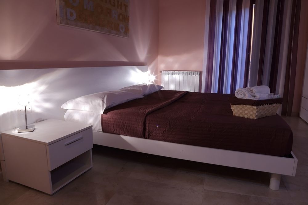 Four Rooms Agrigento Buitenkant foto
