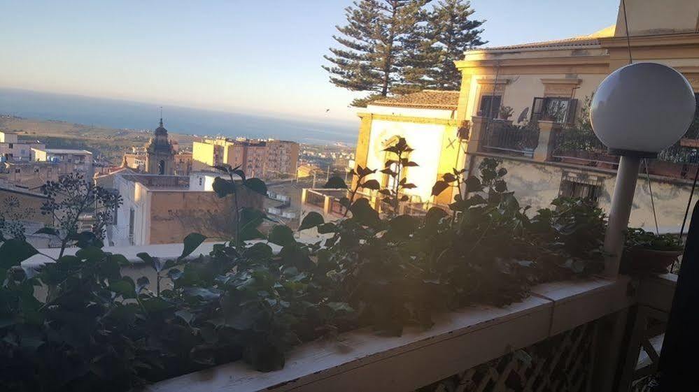 Four Rooms Agrigento Buitenkant foto