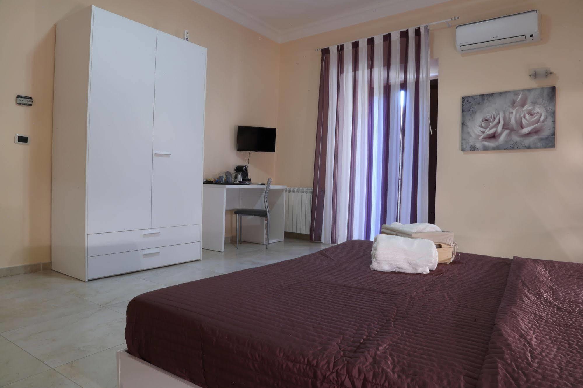 Four Rooms Agrigento Buitenkant foto